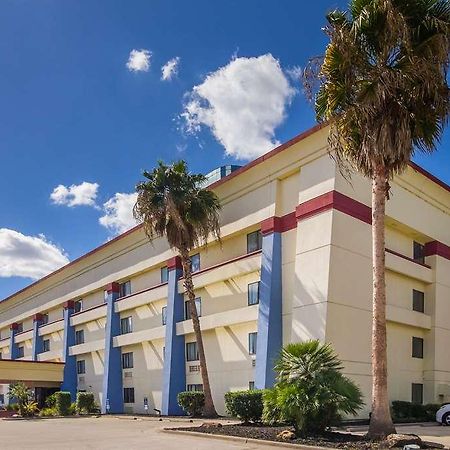 Rodeway Inn Houston North Greenspoint المظهر الخارجي الصورة
