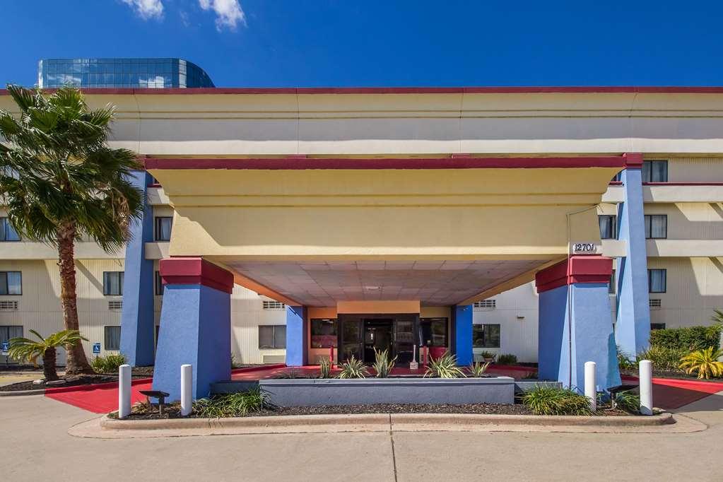 Rodeway Inn Houston North Greenspoint المظهر الخارجي الصورة