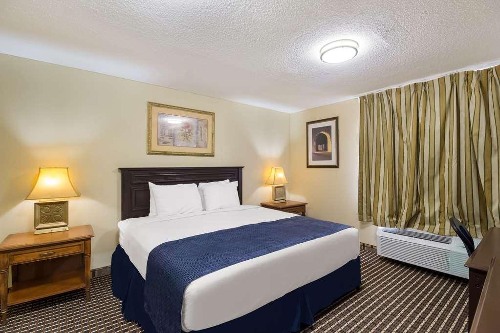 Rodeway Inn Houston North Greenspoint الغرفة الصورة