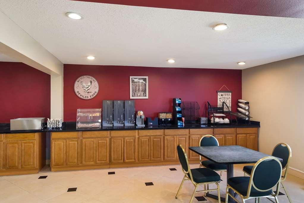 Rodeway Inn Houston North Greenspoint المطعم الصورة