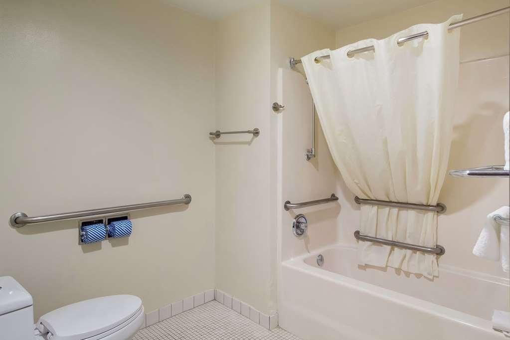 Rodeway Inn Houston North Greenspoint الغرفة الصورة